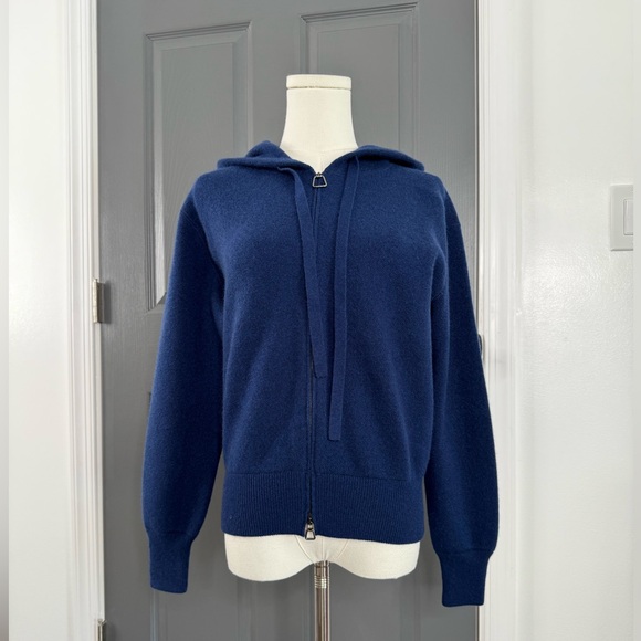 Akris Drawstring Cashmere Hooded Jacket - Picture 3 of 10
